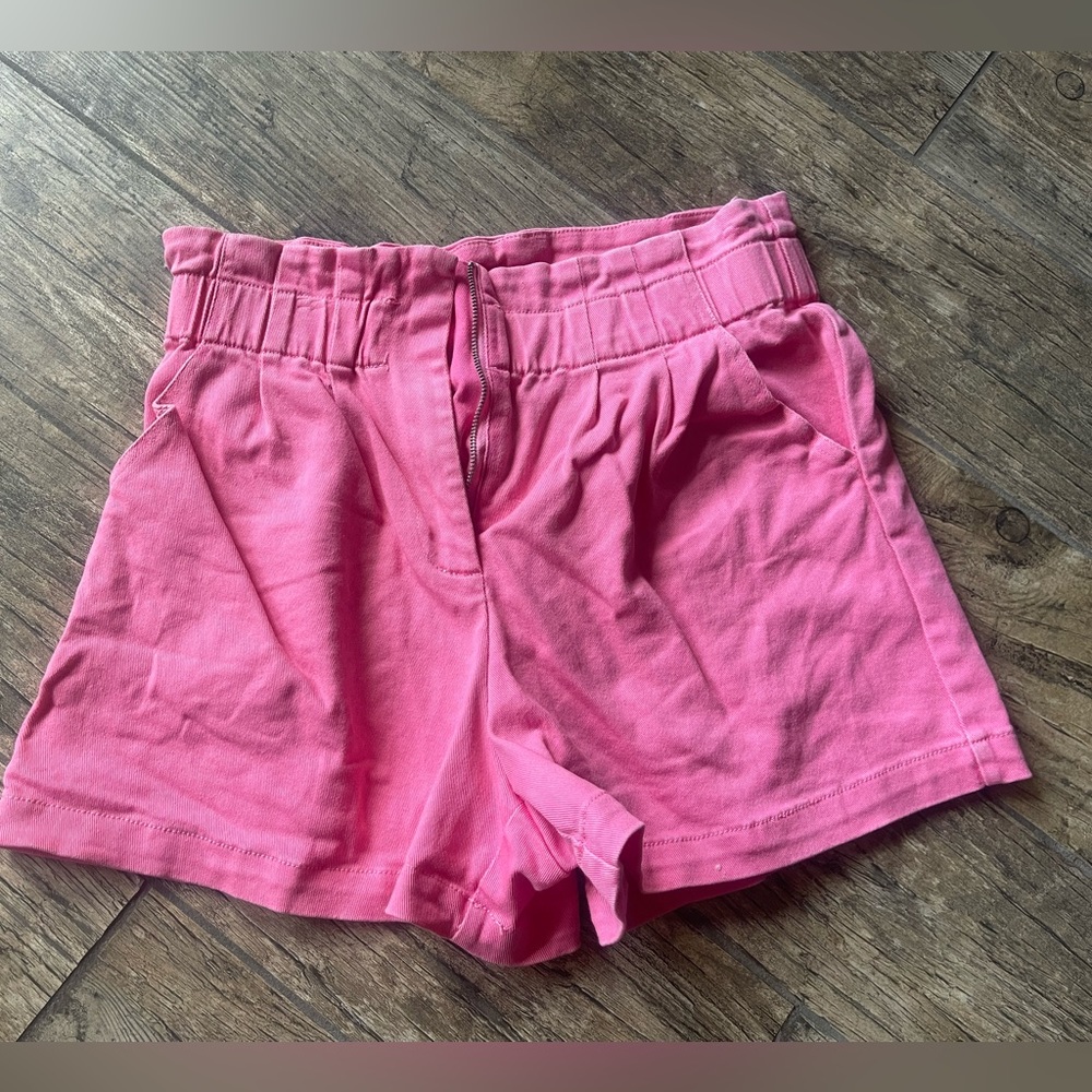 VICI Pink Shorts size Small